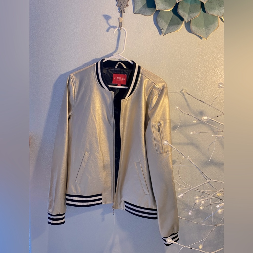 ⭐️GUESS✨GOLD ATHLETIC JACKET✨⭐️LARGE NWOT